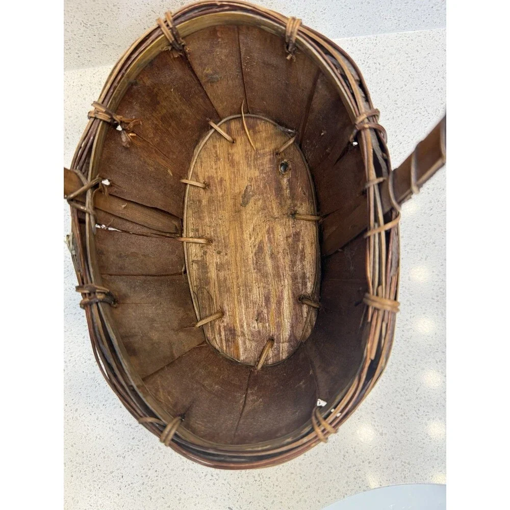 Vtg Primitive Native Tree Bark Basket Decor Hanging Gathering Berry Rustic